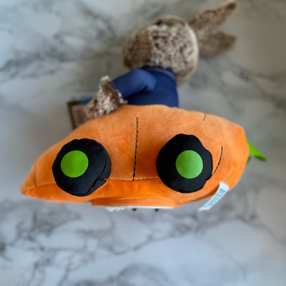 Peter Rabbit Animated Plush that sings and drives - Picture 4 of 8